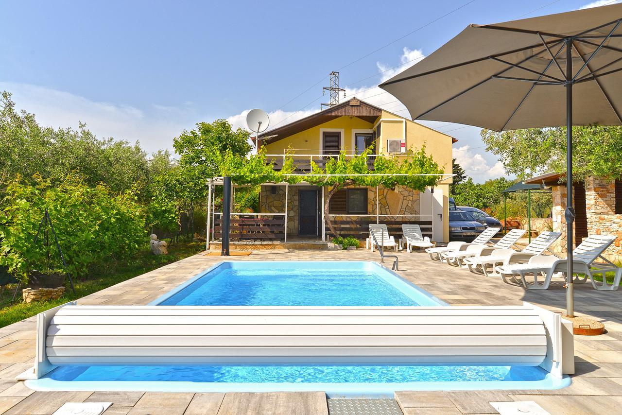 Villa House 1012 Fažana Esterno foto